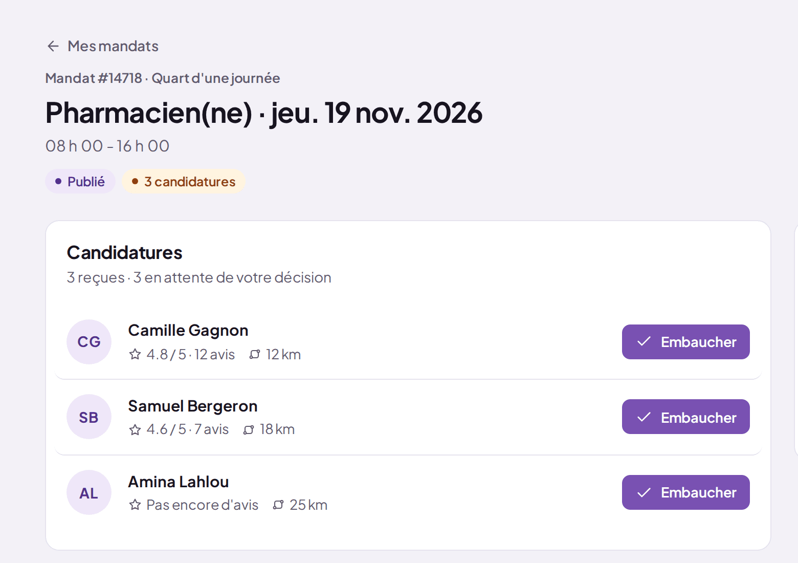 Qwik Web (French interface), a published mandate: three applications received, with rating, distance and a Hire button